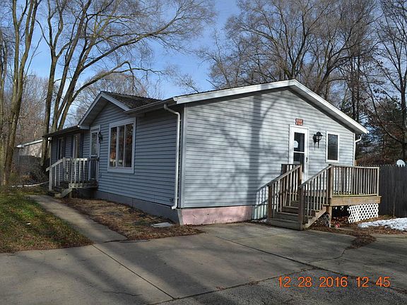 2nd image of 2917 W Algonquin Dr