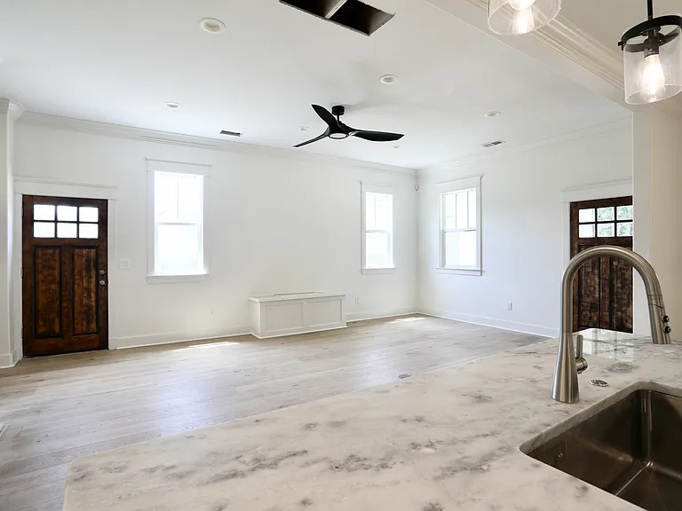 406 Shakespeare Ln #1 — Photo 7
