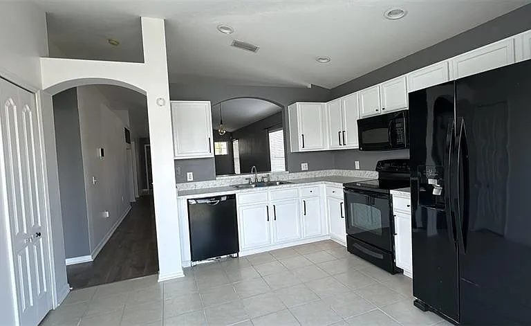 12602 Evington Point Dr — Photo 6
