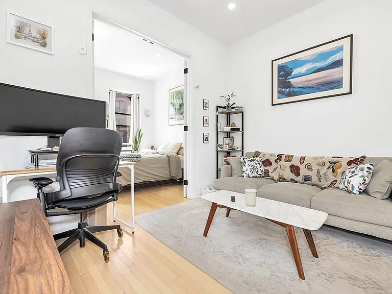 304 Columbus Ave #2D — Photo 2