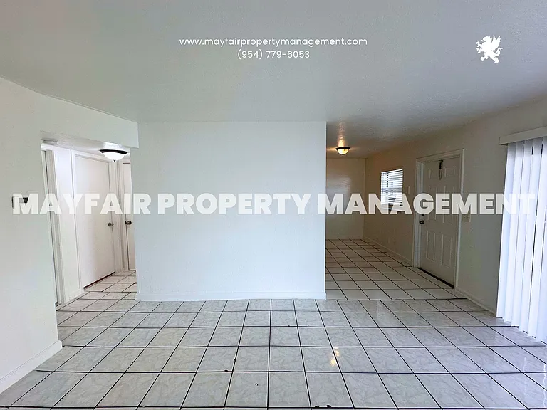 519 W Kalmia Dr #5 — Photo 6