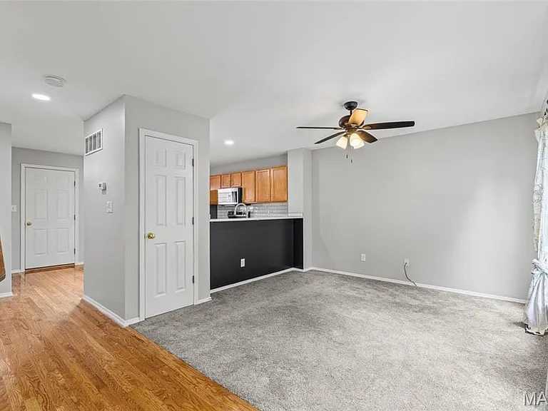 3928 Folsom Ave — Photo 3