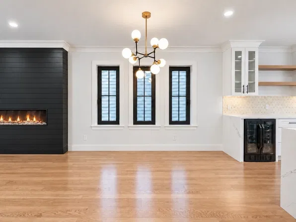 181 I St, South Boston, MA 02127