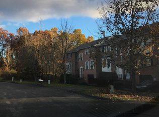 246 Falls Village Rd, Pittsburgh, PA 15239