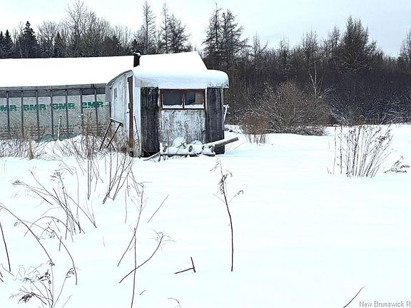 3rd image of 707 Fishing Club Rd