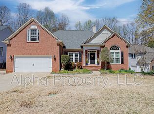 209 Birchleaf Ln, Greer, SC 29650
