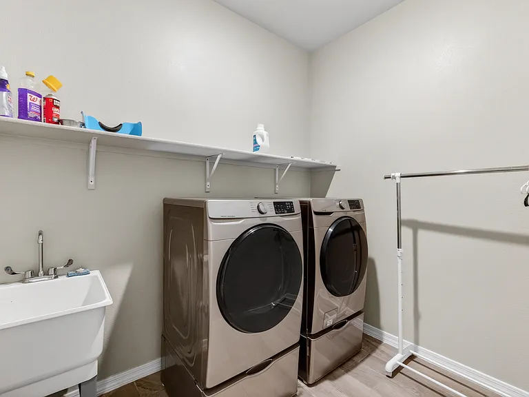 13637 Baja Vista Ct — Photo 24