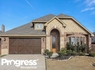 429 Calvert Dr, Midlothian, TX 76065