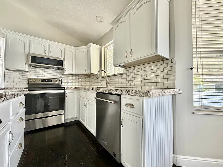 4772 W 9070 S — Photo 12