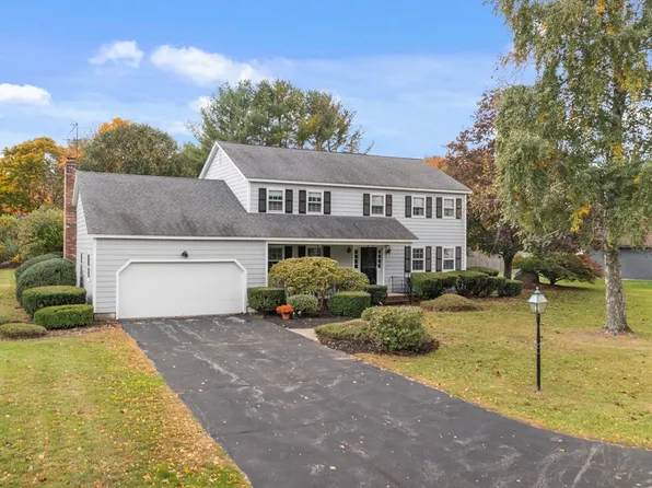 7 Rose Glen Dr, Andover, MA 01810