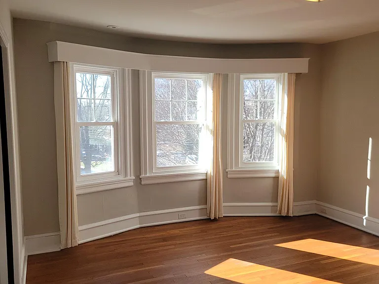 113 Grayling Ave #2 — Photo 6