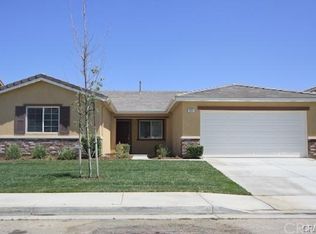 864 Amaya Dr, Perris, CA 92571
