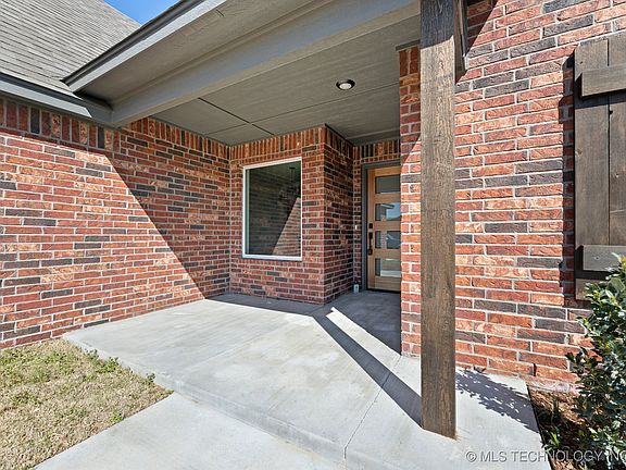3rd image of 23051 E 106th Pl S