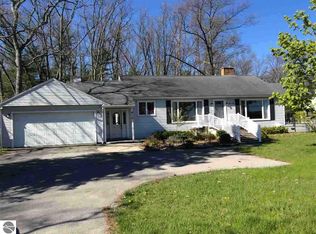 818 N Munson Ave, Traverse City, MI 49686