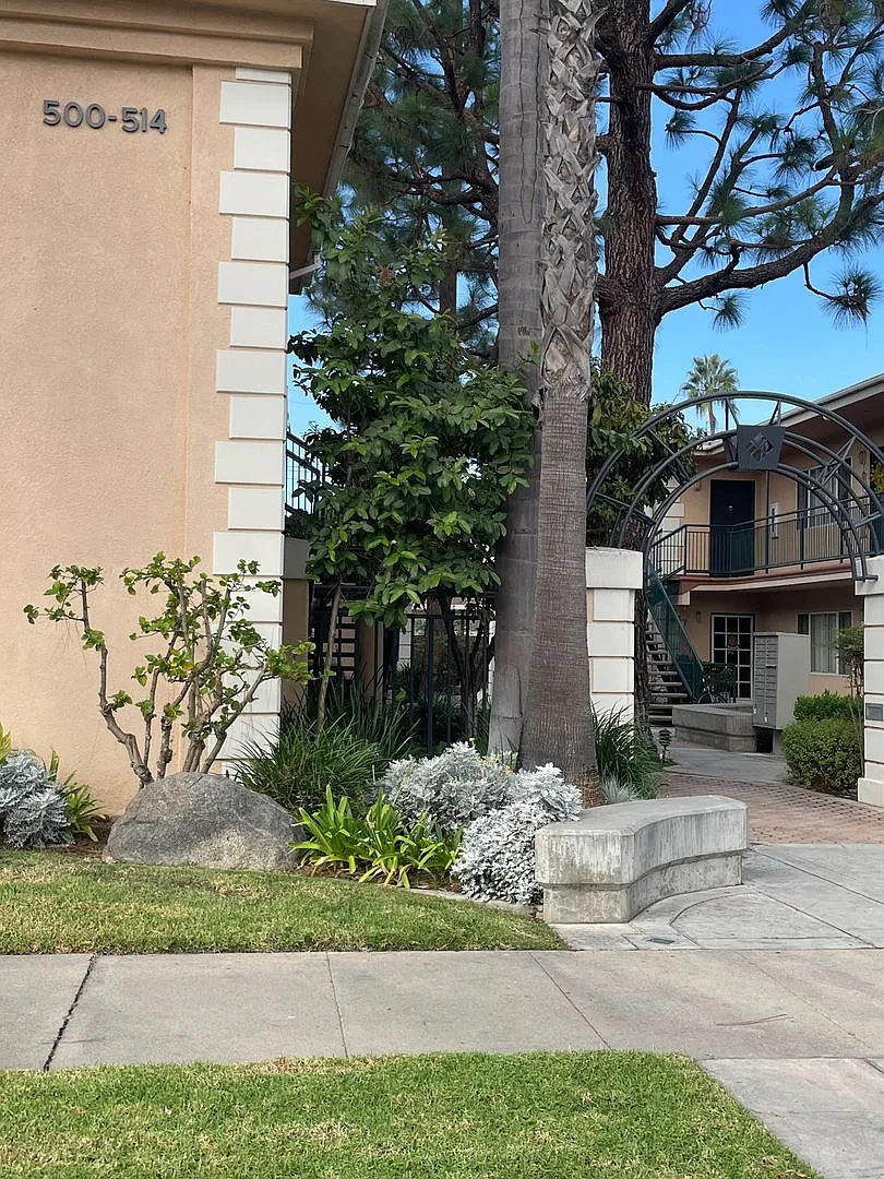 Citrus Village — Photo 2