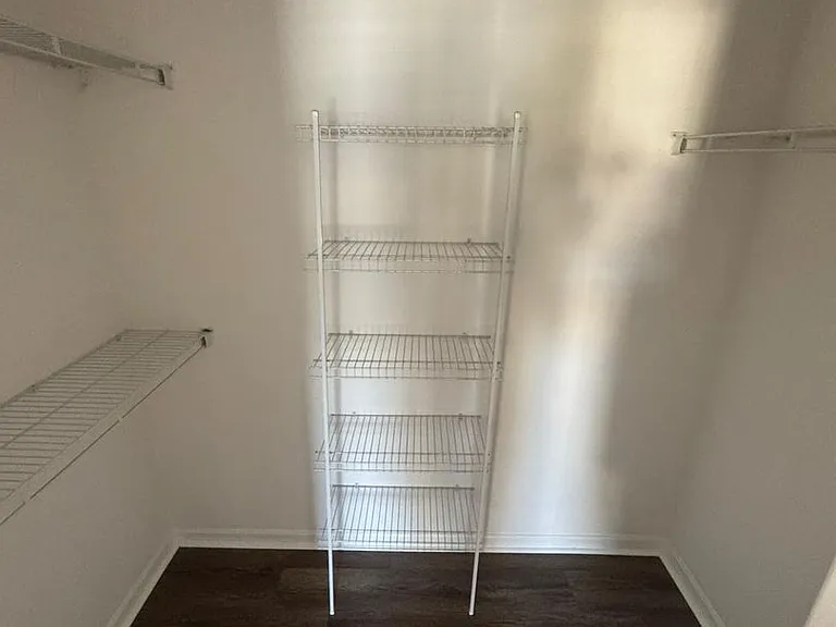 2720 Merrieweather Ln — Photo 29