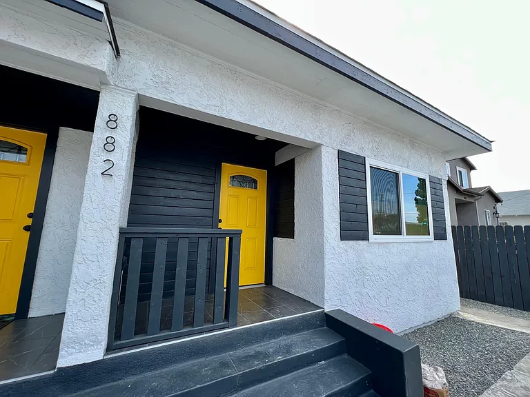 882 E Martin Luther King Jr Blvd — Photo 2