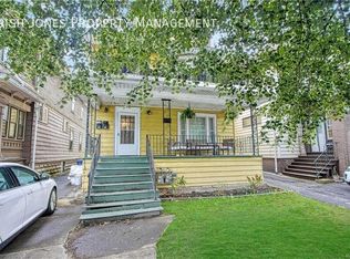 13 Roanoke Pkwy, Buffalo, NY 14210