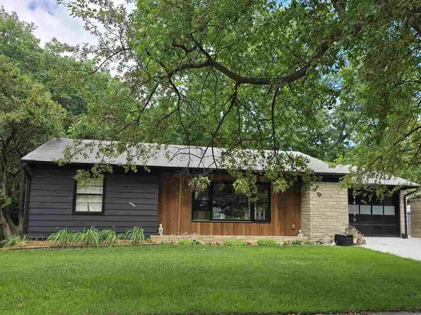 111 Montrose Ave, Iowa City, IA 52245