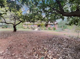 135 Darrell Davis Rd, Burlington, NC 27217