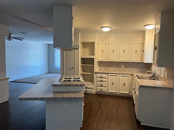 3rd image of 4040 E Piedmont Dr #9