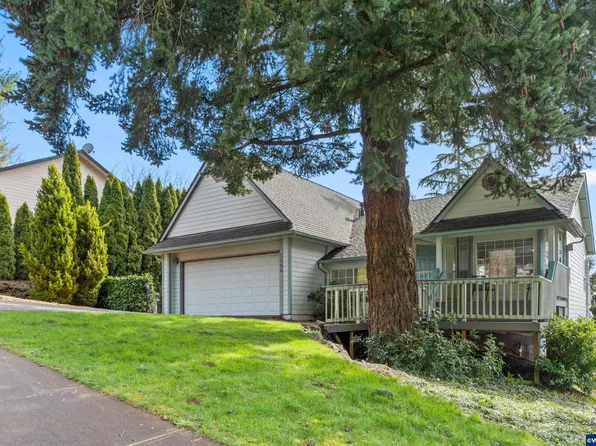 1586 Kamela Dr S, Salem, OR 97306