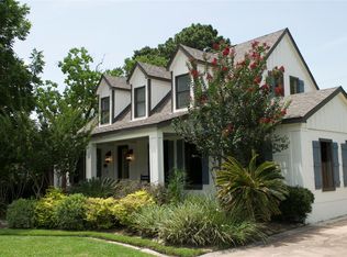 3725 Griggs Rd, Houston, TX 77021
