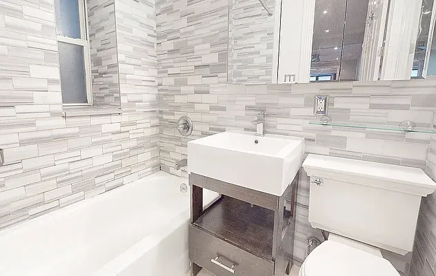 Rented by 346 Realty Group LLC | media 6