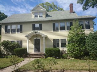 17 Pierpont Rd, West Roxbury, MA 02132
