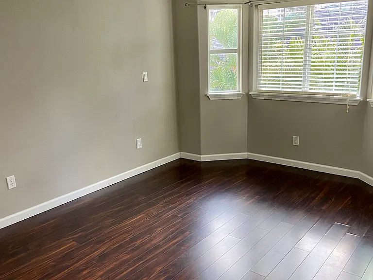 1242 Wilder Ave #A — Photo 11