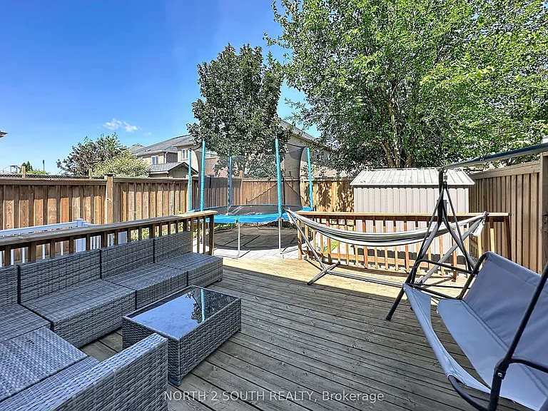 93 Komura Rd #UPPER — Photo 40
