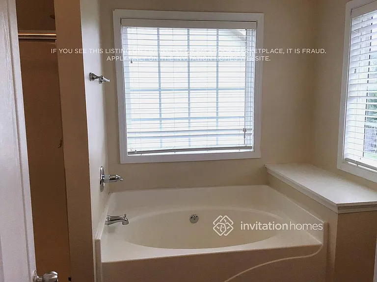 2580 Bald Cypress Dr — Photo 14