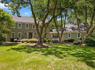 41W092 Colson Dr, St Charles, IL