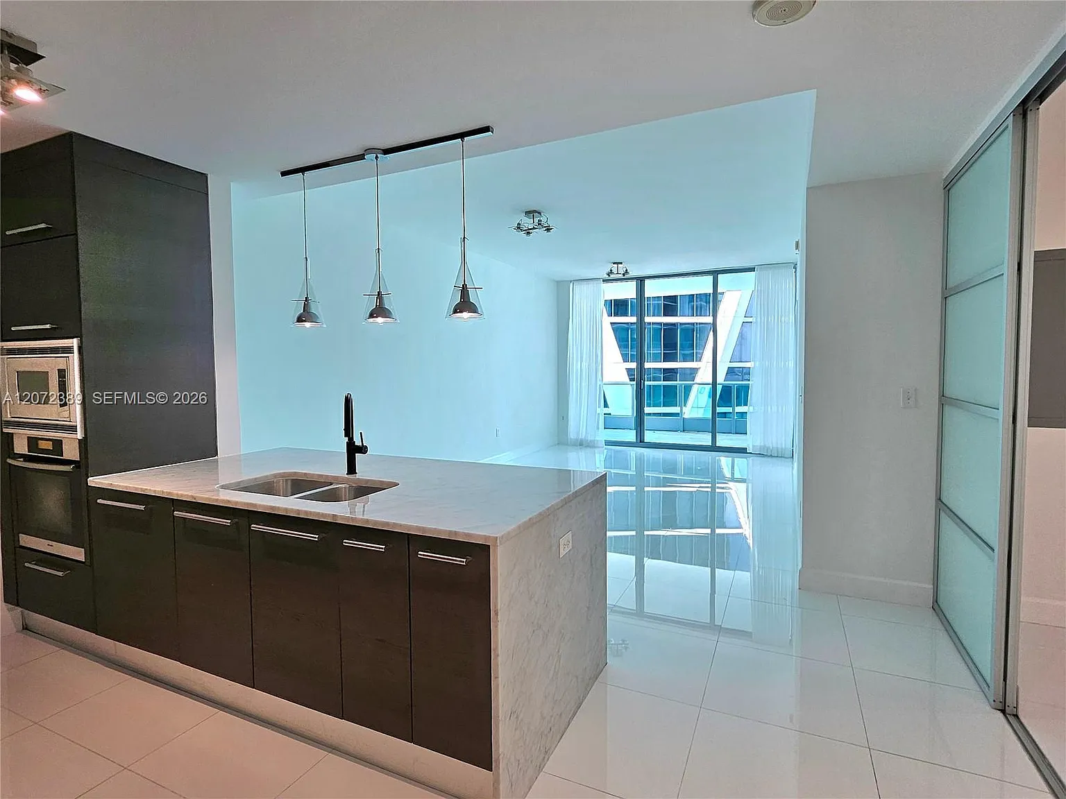 900 Biscayne Bay Condo — Photo 4