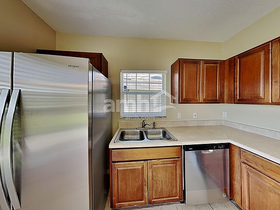 5th image of 2072 Shannon Lakes Blvd