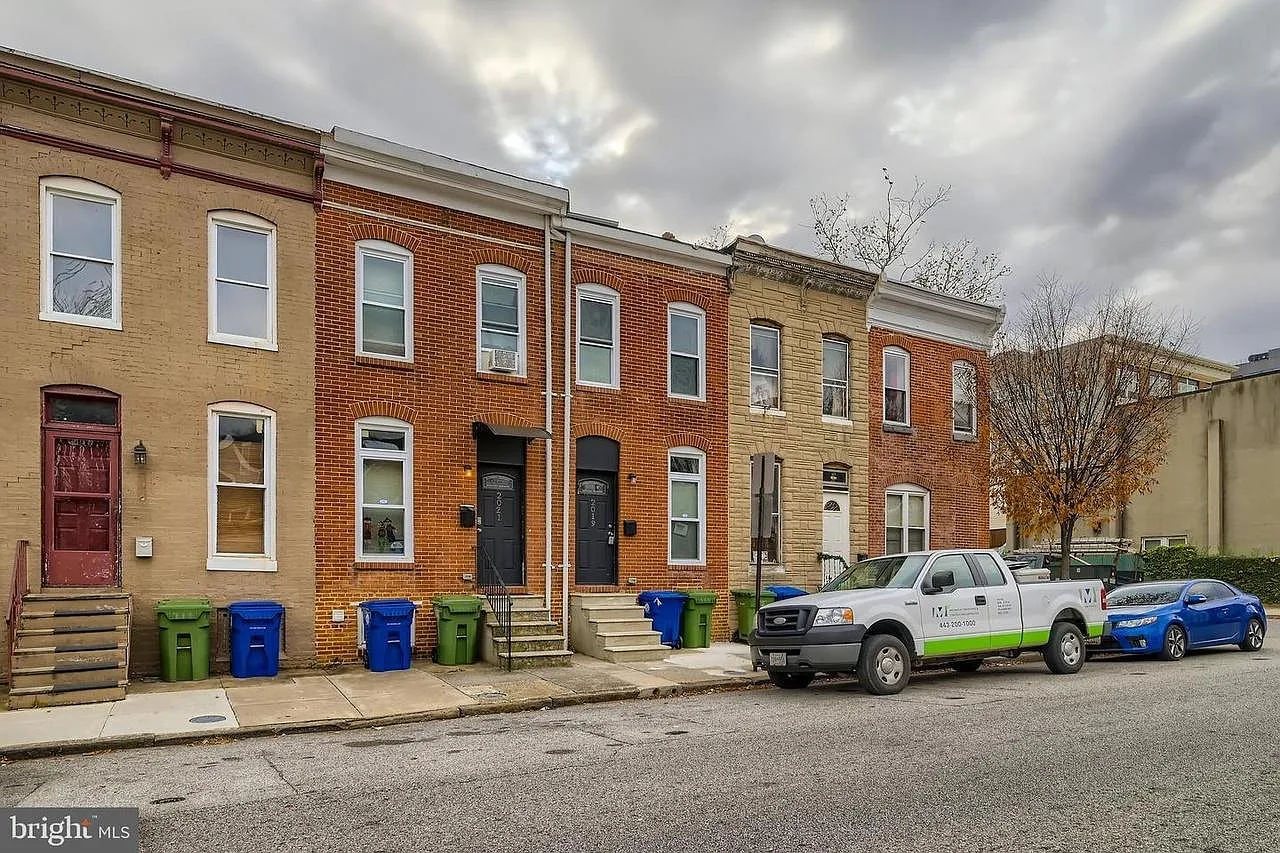 2019 Jefferson St — Photo 1