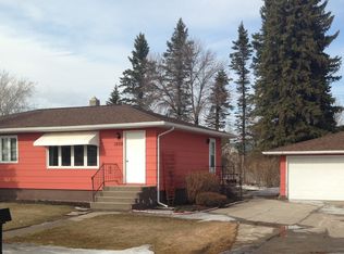 1209 11th Ave, Langdon, ND 58249