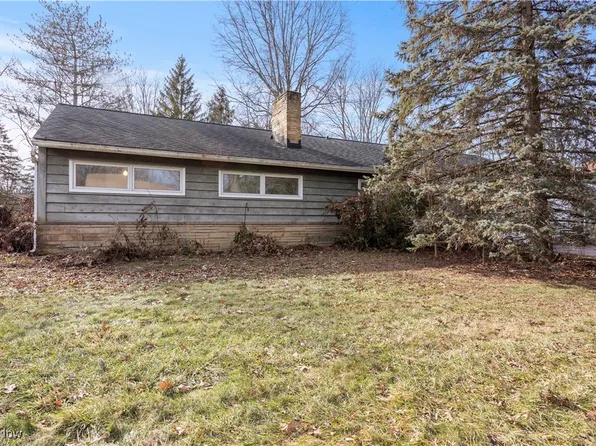 (undisclosed Address), Berea, OH 44017