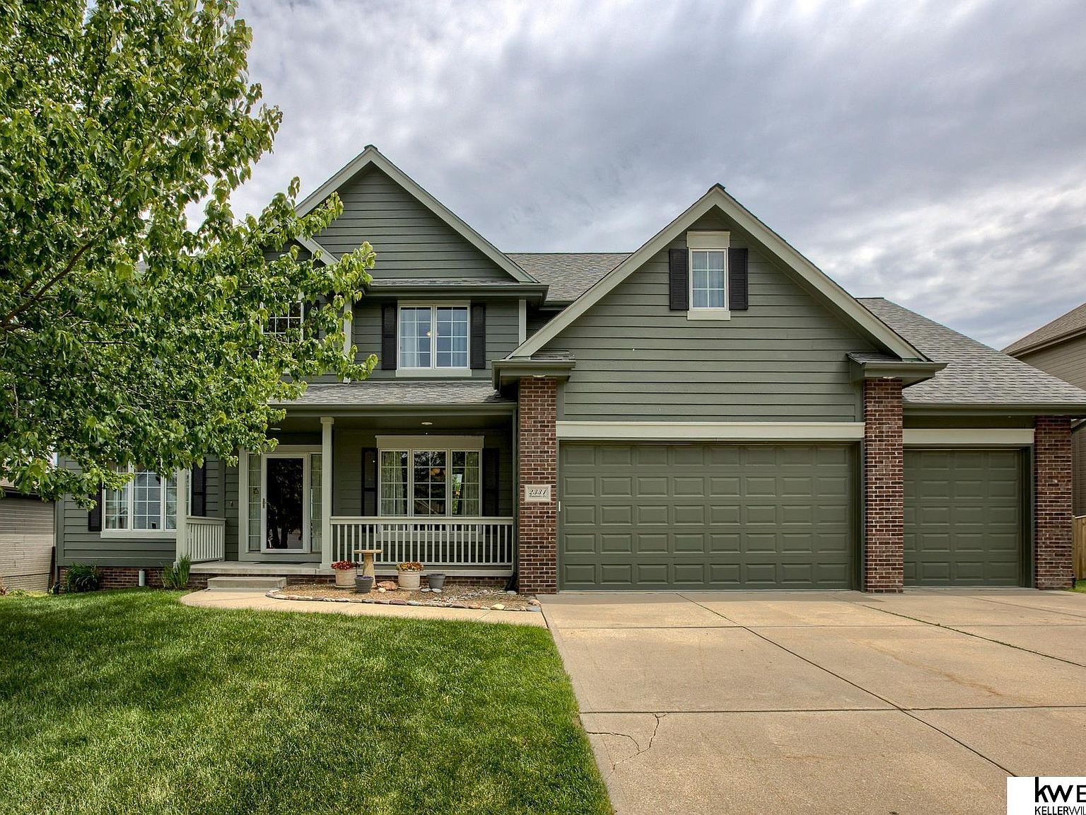 2331 Broadwater Dr, Papillion, NE 68046 MLS 22314948 Zillow