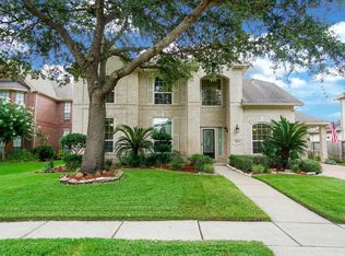 8930 Ballinger Dr, Houston, TX 77064