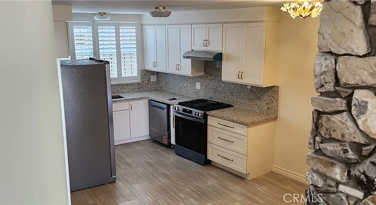 5448 W 57th St — Photo 19