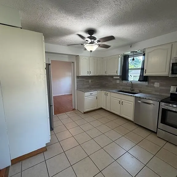 108 Forestdale Ave — Photo 6