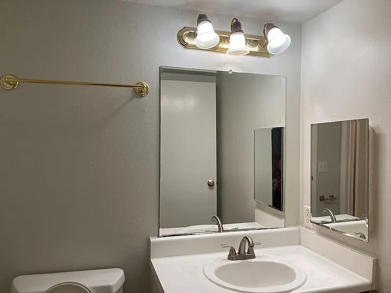 3075 Walnut Bend Ln #33 — Photo 19
