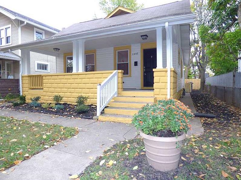 1st image of 1447 Woodlawn Ave