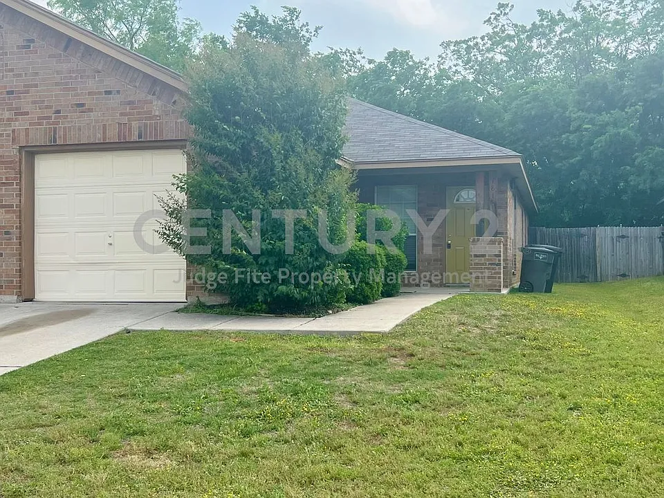 7811 Novella Dr