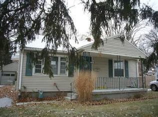 2555 Kenton St, Springfield, OH 45505