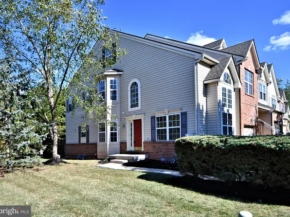 100 Williamsburg Way, Lansdale, PA 19446