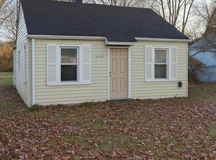 35431 Beverly Rd, Romulus, MI 48174