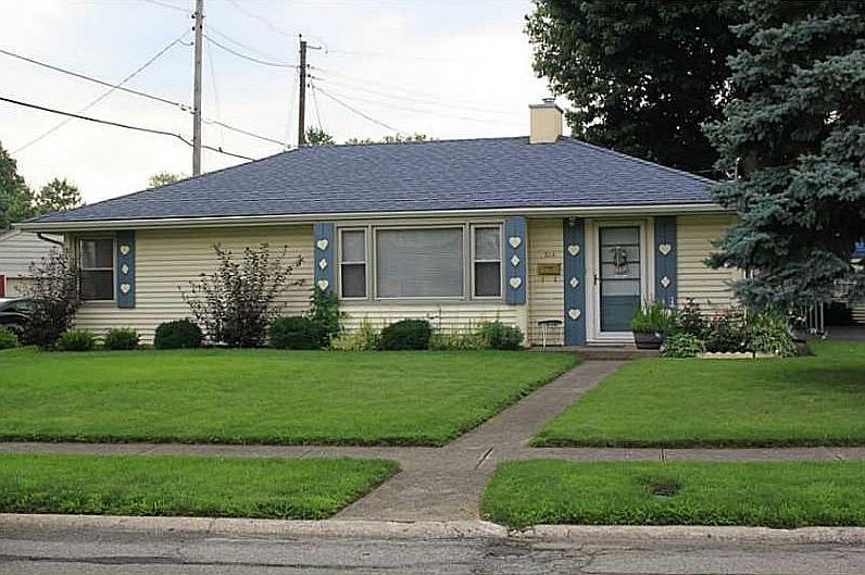 1st image of 514 Van Ave