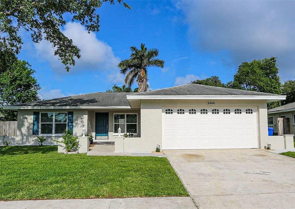 1444 Overcash Dr